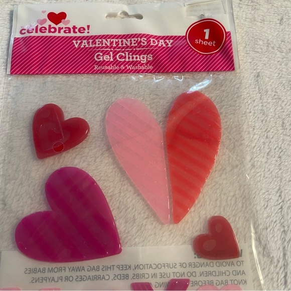 Window Gel Clings Valentines Day Colorful Hearts XOXO Teachers Supply Decor - Picture 3 of 8